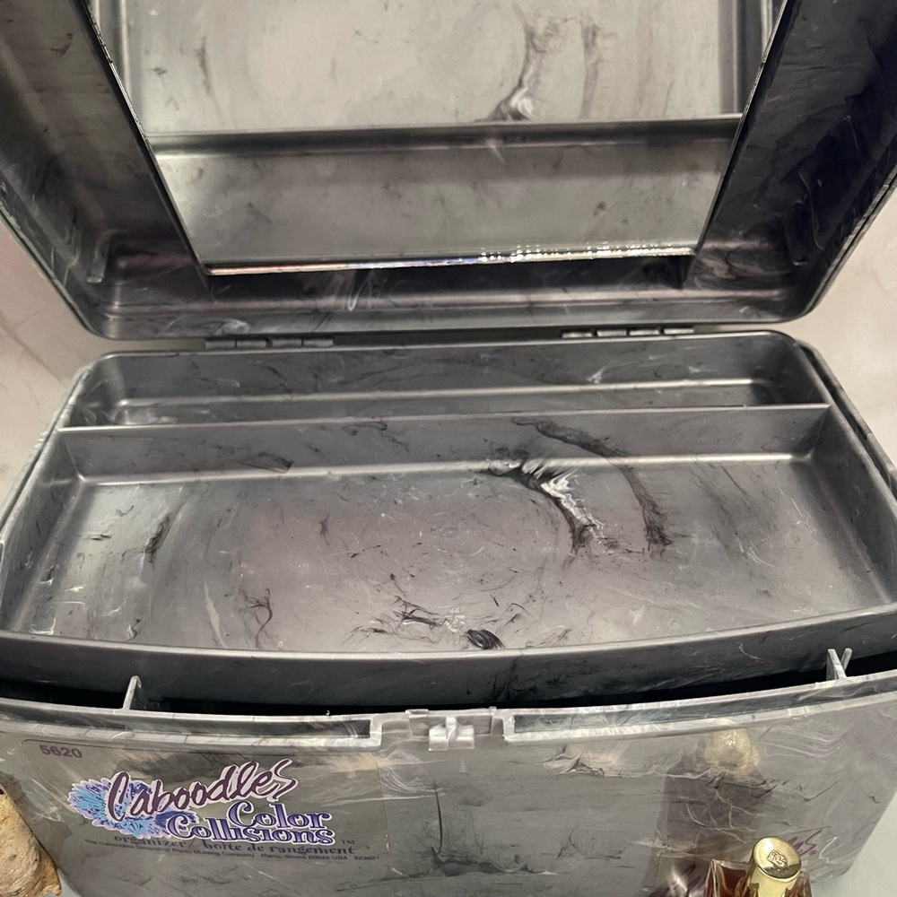 Caboodles Color Collisions Vintage Organizer Silver Marble Has a Tray & Mirror! - Picture 7 of 15